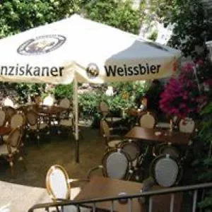 Weingasthaus Zum Faehrhof 2* Winningen