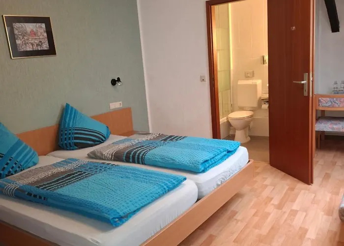 Hotel Weingasthaus Zum Faehrhof 2*
